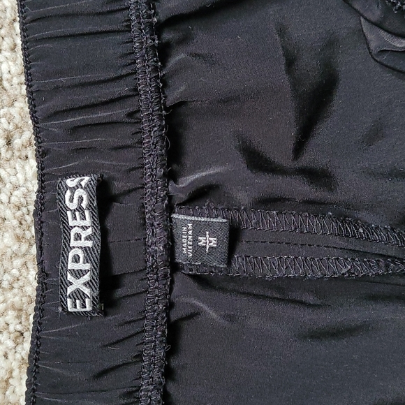 Express joggers. Size M. - Picture 3 of 4